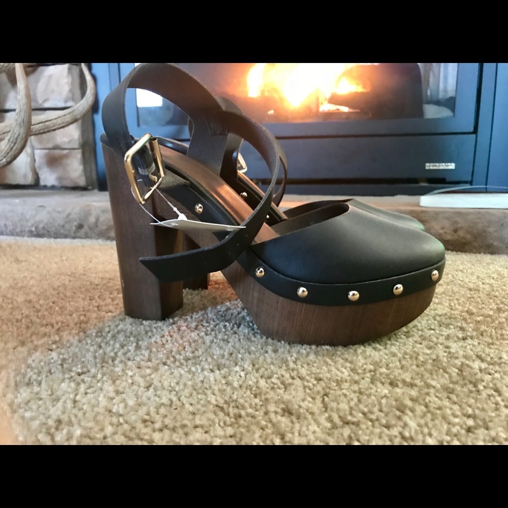 Mossimo heels